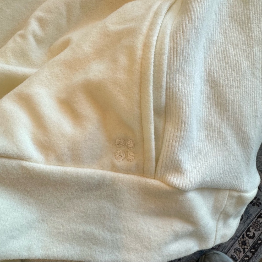 Sweaty Betty Harmonise Luxe Fleece Sweatshirt - Picture 6 of 12